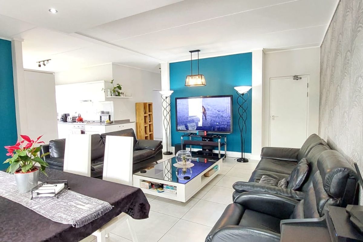 Exquisite 3-Bedroom First Floor Apartment at Polofields Lifestyle Estate - Photo 3