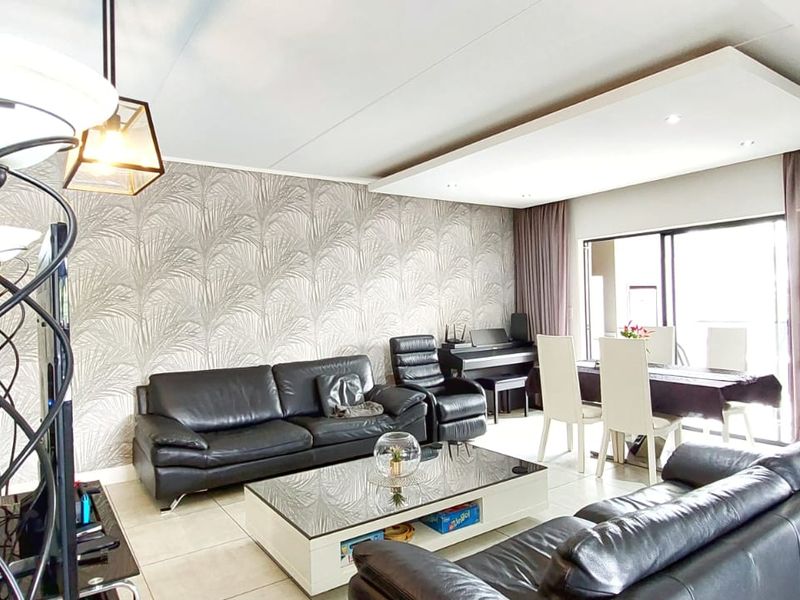Exquisite 3-Bedroom First Floor Apartment at Polofields Lifestyle Estate - Photo 4