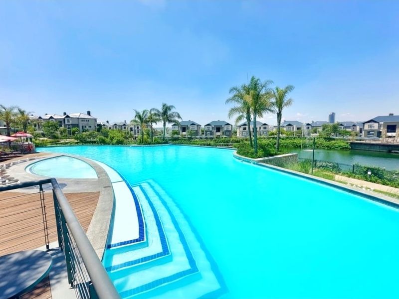 Exquisite 3-Bedroom First Floor Apartment at Polofields Lifestyle Estate - Photo 2