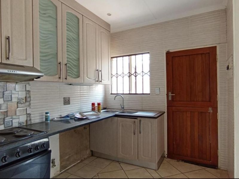 Fixer- Upper In a Gated Community- Are You Ready To Bring Your Dream Home To Life!! - Photo 3