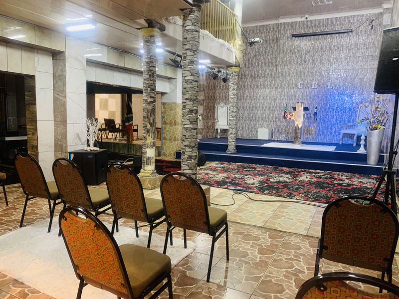 A good investment property with a church & income generating apartments. - Photo 2