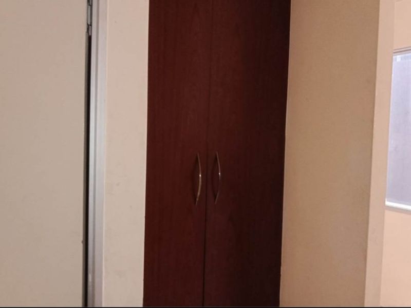 Discover This Studio Apartment In Mashalltown CBD Jozi - Photo 7