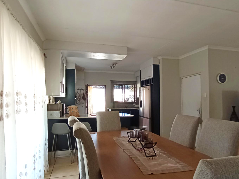 3-Bedroom Family Home with Spacious Yard and Outdoor Patio in Hesteapark - Photo 7