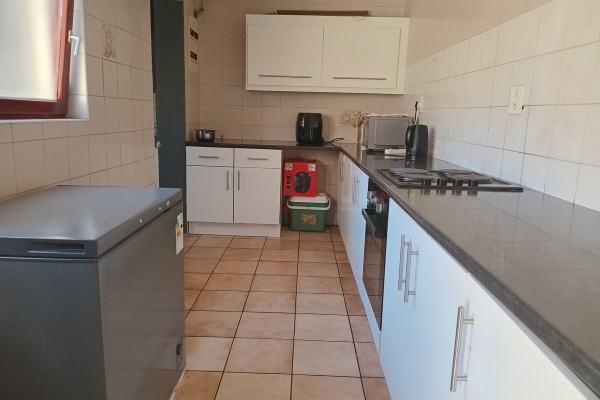 Duplex Townhouse For Sale - Photo 5