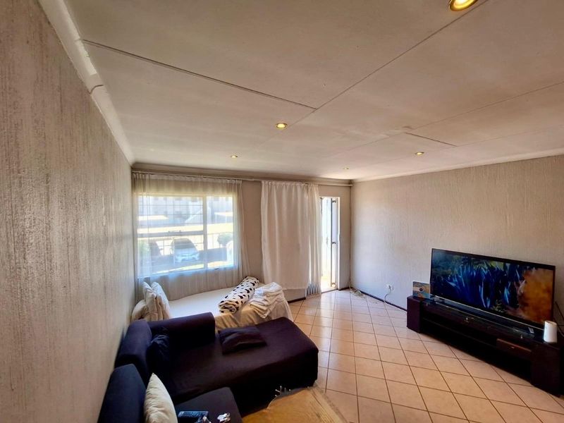 Three Bedroom Investor’s Dream - Photo 5