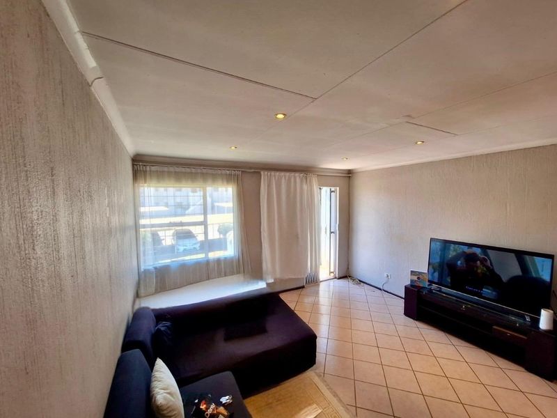 Three Bedroom Investor’s Dream - Photo 10