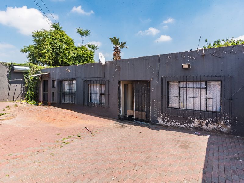 10-bedroom shared house - Photo 8