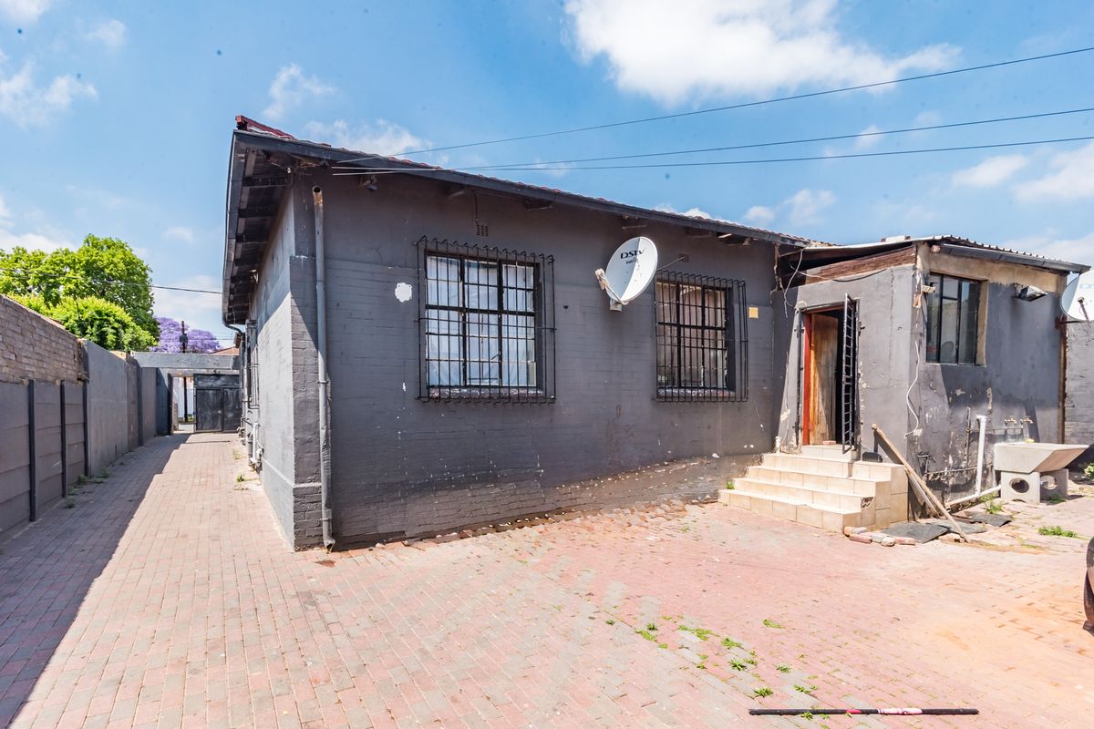 10-bedroom shared house - Photo 2