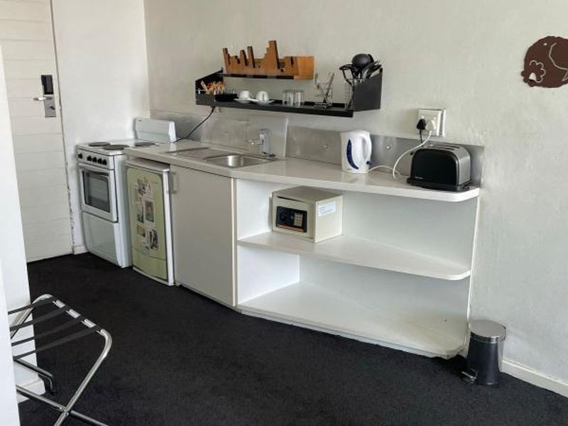 Main Street Life Studio To Rent - Photo 5