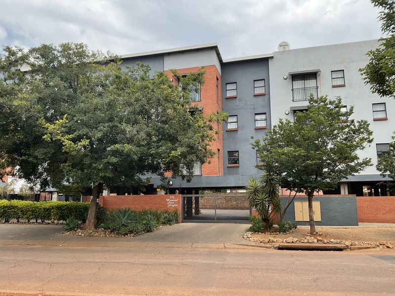 Neat 2-Bedroom Apartment for Sale – Weaved Park - Photo 8