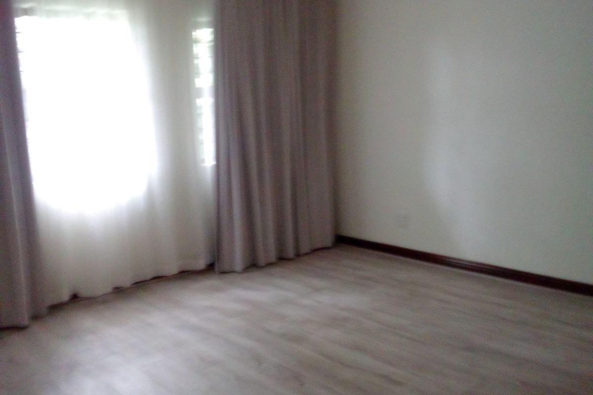 3 bedroom 3 bathroom Cluster in Morningside - Photo 5