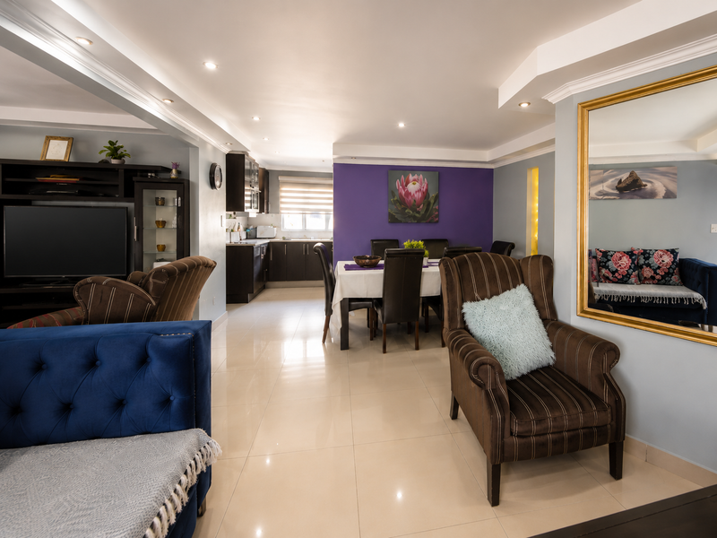 MODERN SPACIOUS FAMILY HOME BUILT FOR COMFORT - Photo 1