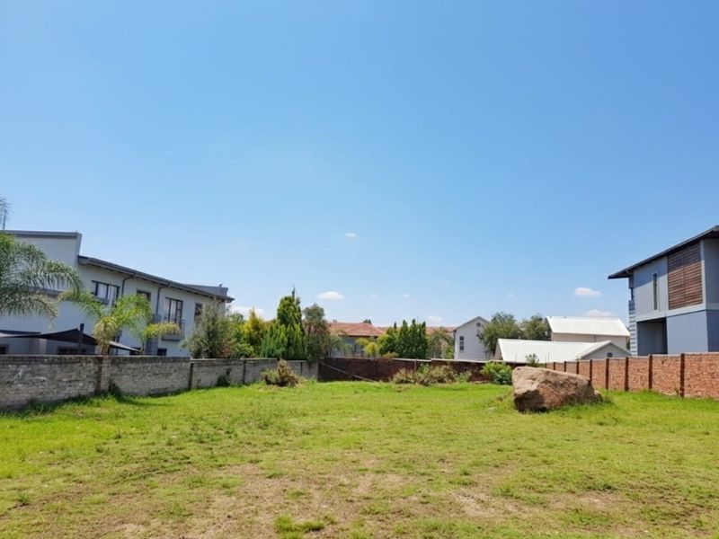 Build Your Dream Home in a Secure Lifestyle Estate - Photo 4