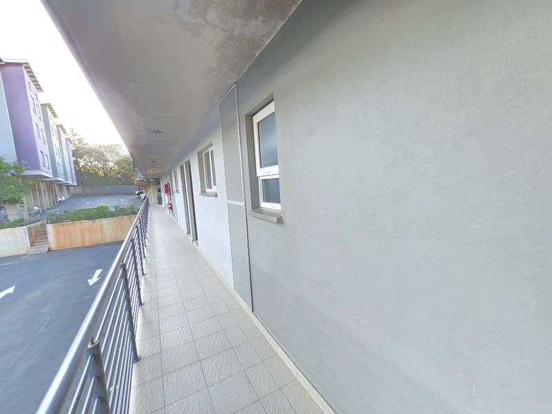 COZY HOME - Photo 10