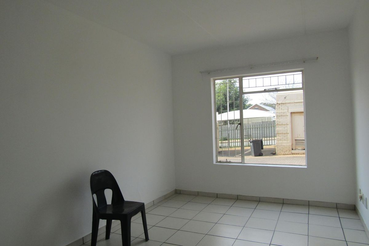 Apartment Rental Monthly In Johannesburg - Photo 4
