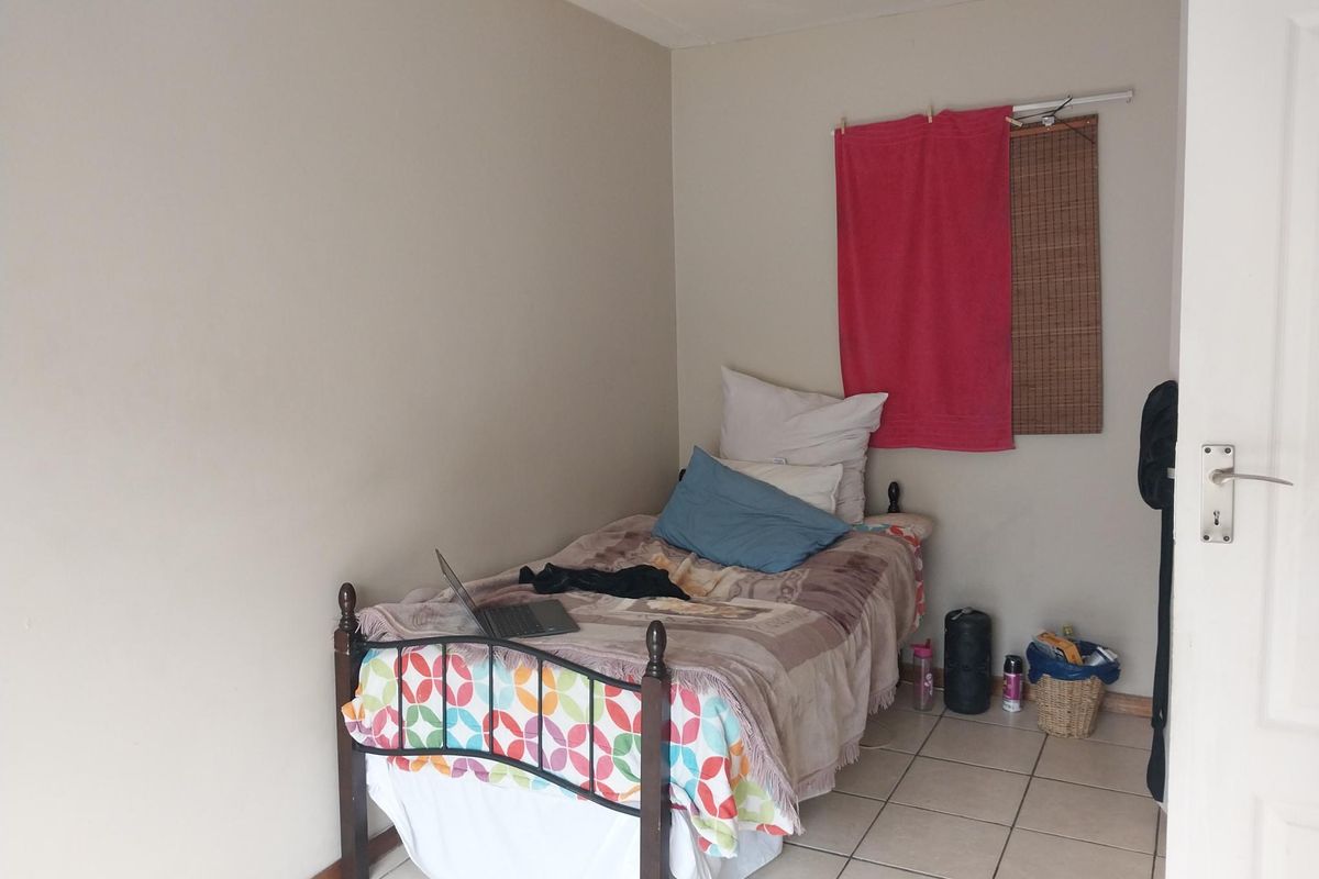 Investment Opportunity | 2 Bedroom Apartment For Sale! - Photo 5