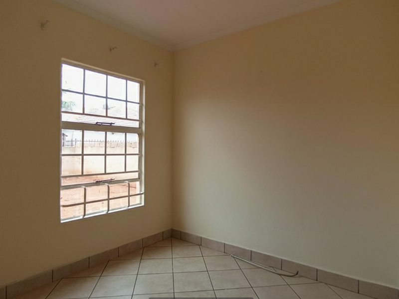 2 Bedroom Home for Sale in The Orchards, Pretoria North - Photo 10