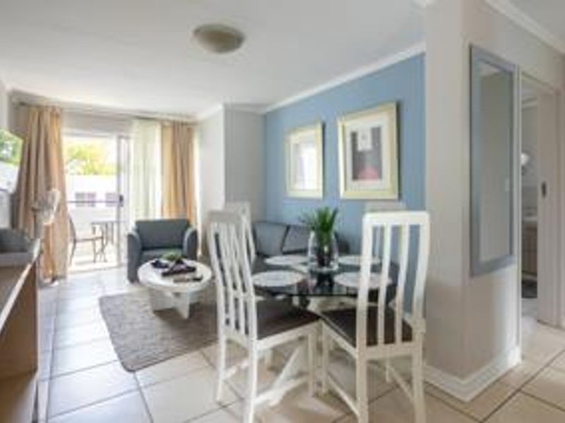 2 Bedroom Furnished Apartment To Let in Sandown, Sandton - Photo 5