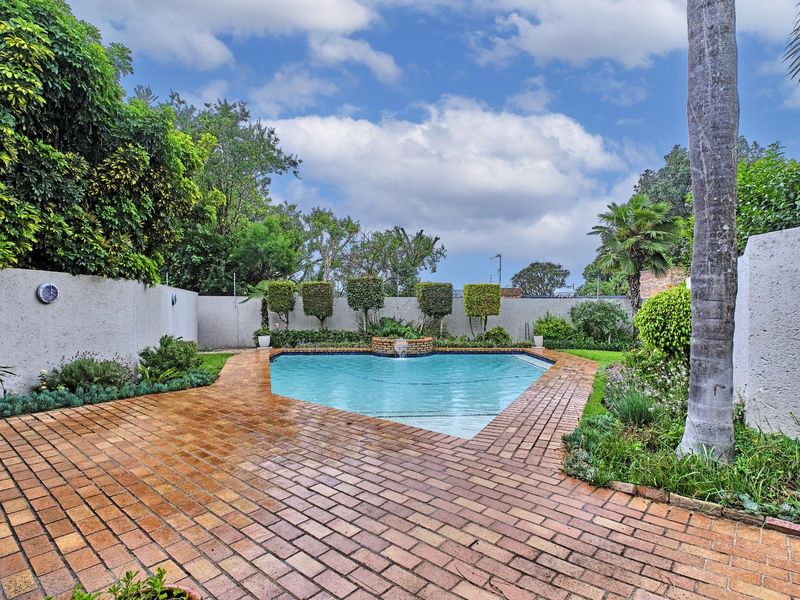 2 Bedroom Apartment For Sale in Benmore Gardens, Sandton - Photo 7