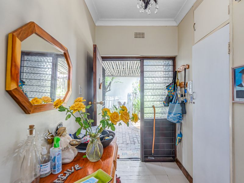 Pasive income is a bonus in this property - Photo 4