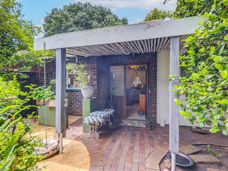 Pasive income is a bonus in this property - Photo 3