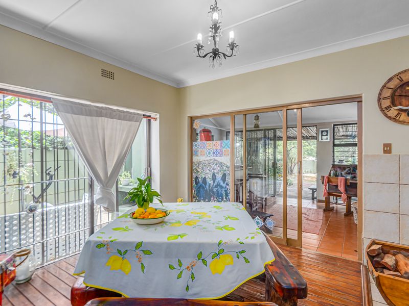 Pasive income is a bonus in this property - Photo 10