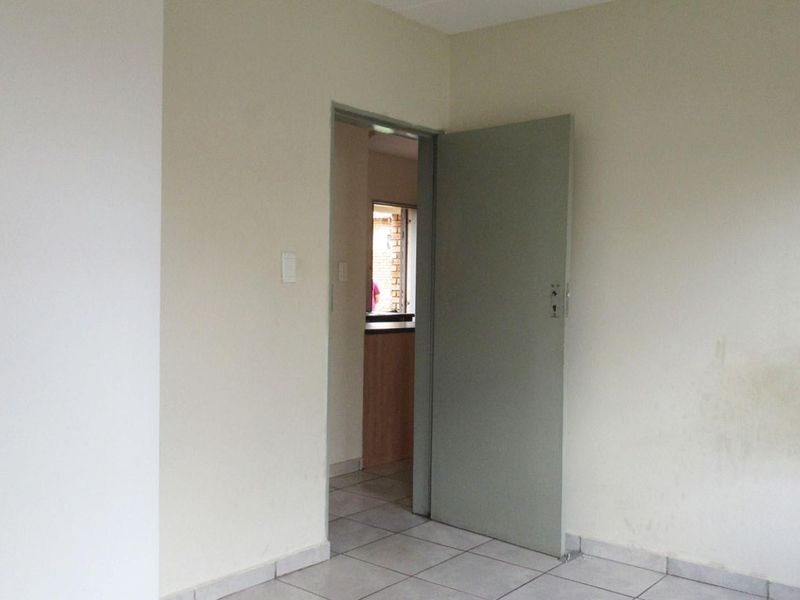 Summer Gardens - Photo 6