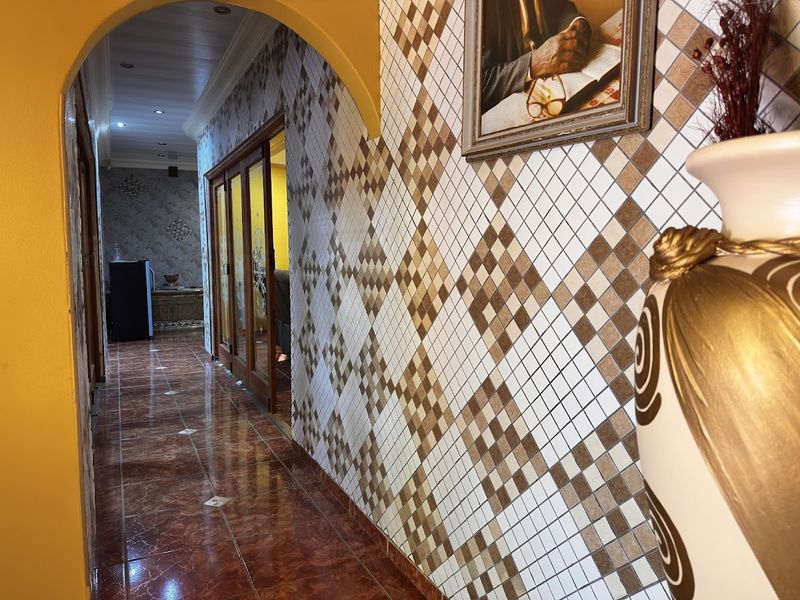 A Canvas for Your Dream Home –Transform This Spacious Ninapark Property Into Something Extraordinary - Photo 7