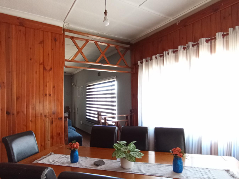 Stunning 3-bedroom Freehold home for sale in Florida North, Roodepoort - your dream home awaits! - Photo 4