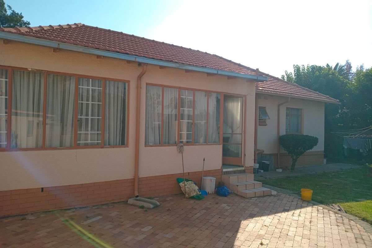 House For Sale - Photo 5