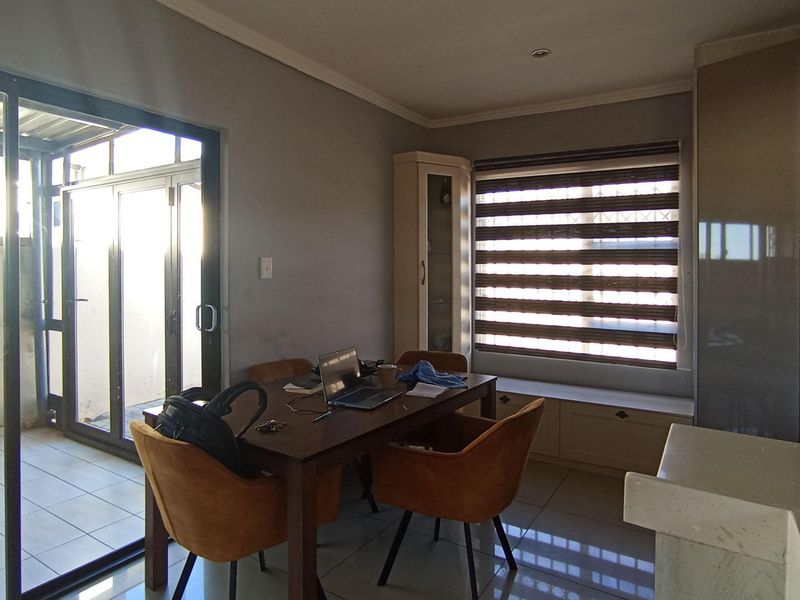 3-Bedroom Freehold Home on Spacious Stand in Amandasig - Photo 5