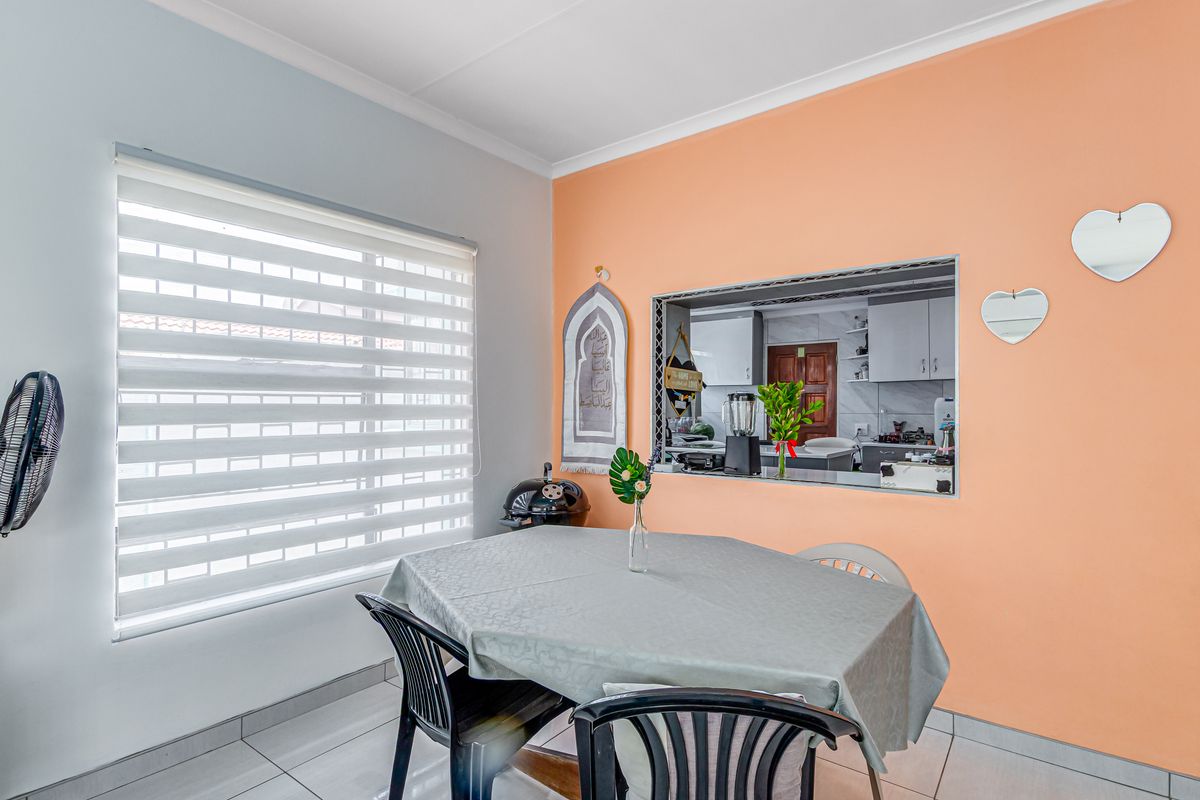 ✨ Modern 3.5-Bedroom Home for Sale | Secure Small Estate | Kelvin ✨ - Photo 5