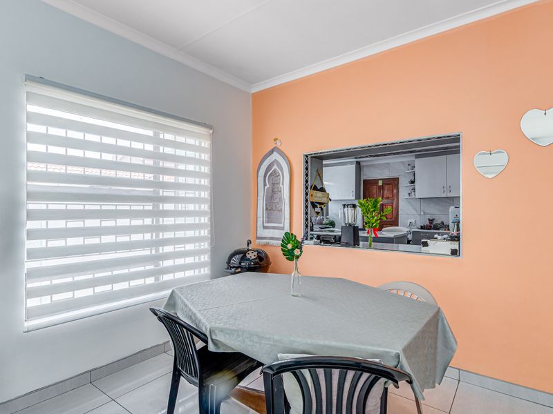 ✨ Modern 3.5-Bedroom Home for Sale | Secure Small Estate | Kelvin ✨ - Photo 5