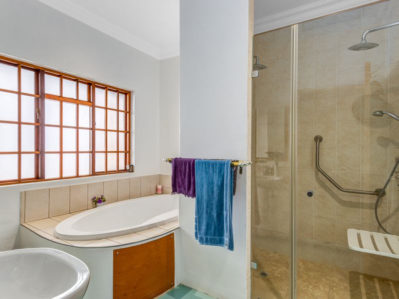 Prime Investment Opportunity: Wellness Retreat & Commercial Property for Sale - Photo 10