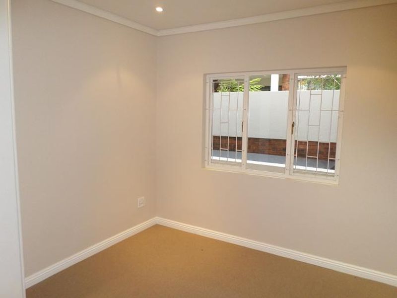 2 bedroom 2 bathroom Morningside - Photo 7