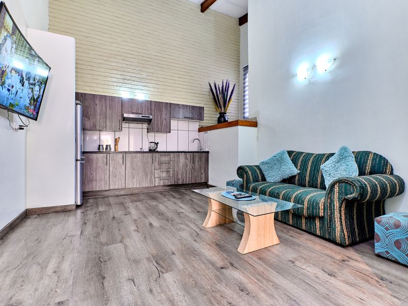 2 Bedroom Garden Cottage - Photo 4