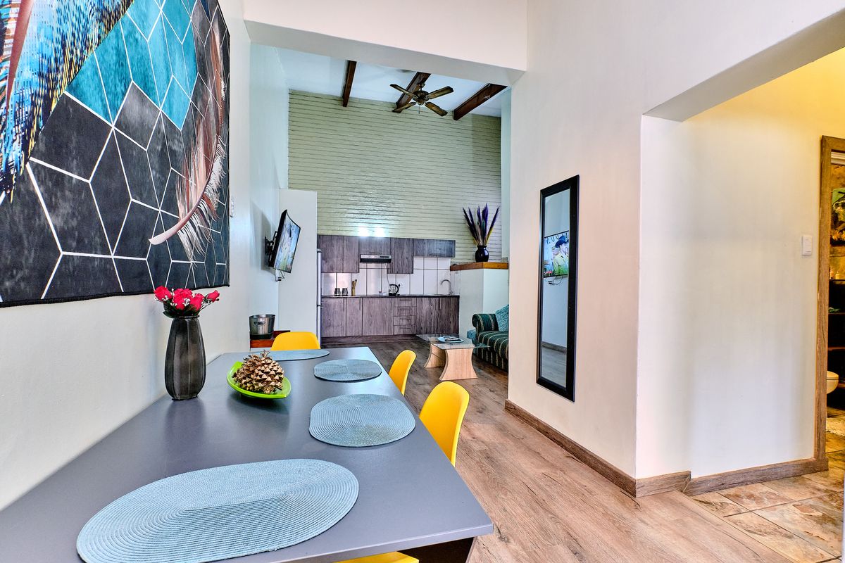 2 Bedroom Garden Cottage - Photo 3