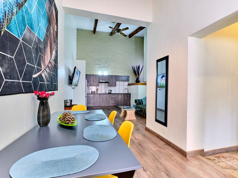 2 Bedroom Garden Cottage - Photo 3