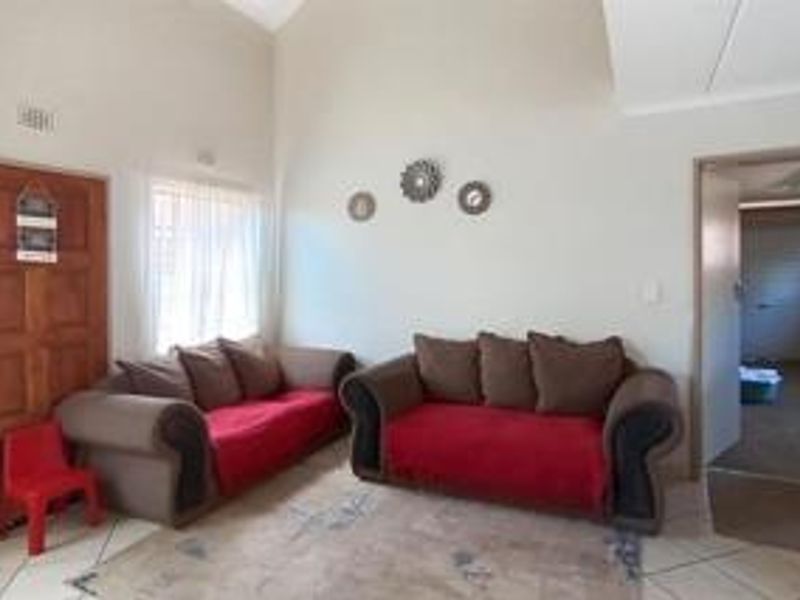 Sectional Title For Sale In Akasia - Photo 3