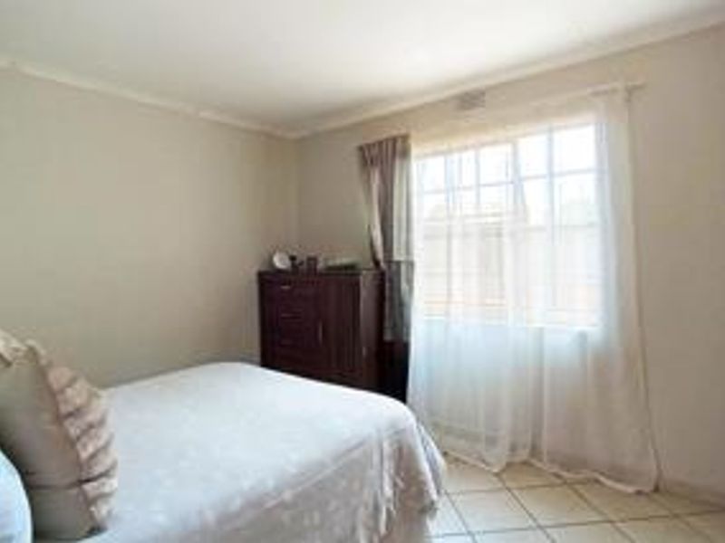 Sectional Title For Sale In Akasia - Photo 10