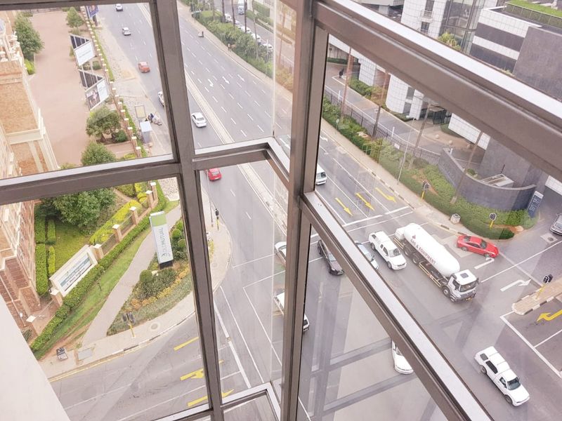 Penthouse 2 bed 2 bath sandton - Photo 6