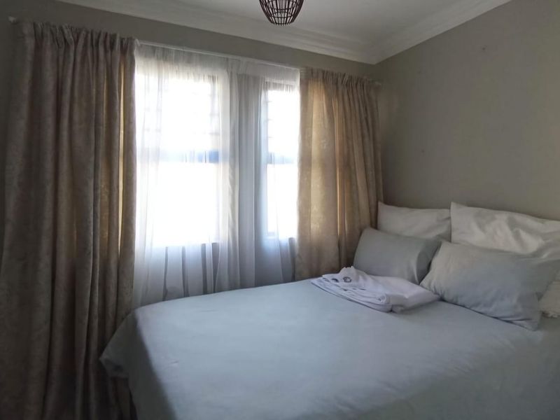 Stunning 3-bedroom Freehold home in Montana Park, Pretoria - Photo 10