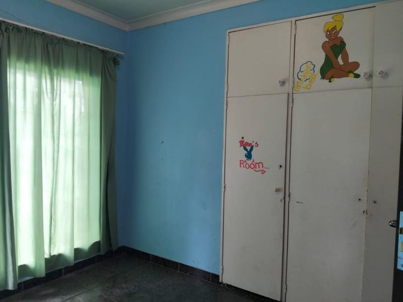 THREE BEDROOMED HOUSE FOR SALE - Photo 8