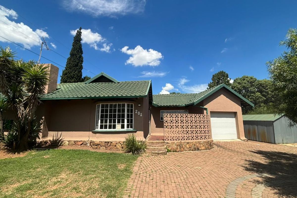 3 Bed | 1.5 Bath Commercial To Rent In Mondeor - Photo 3