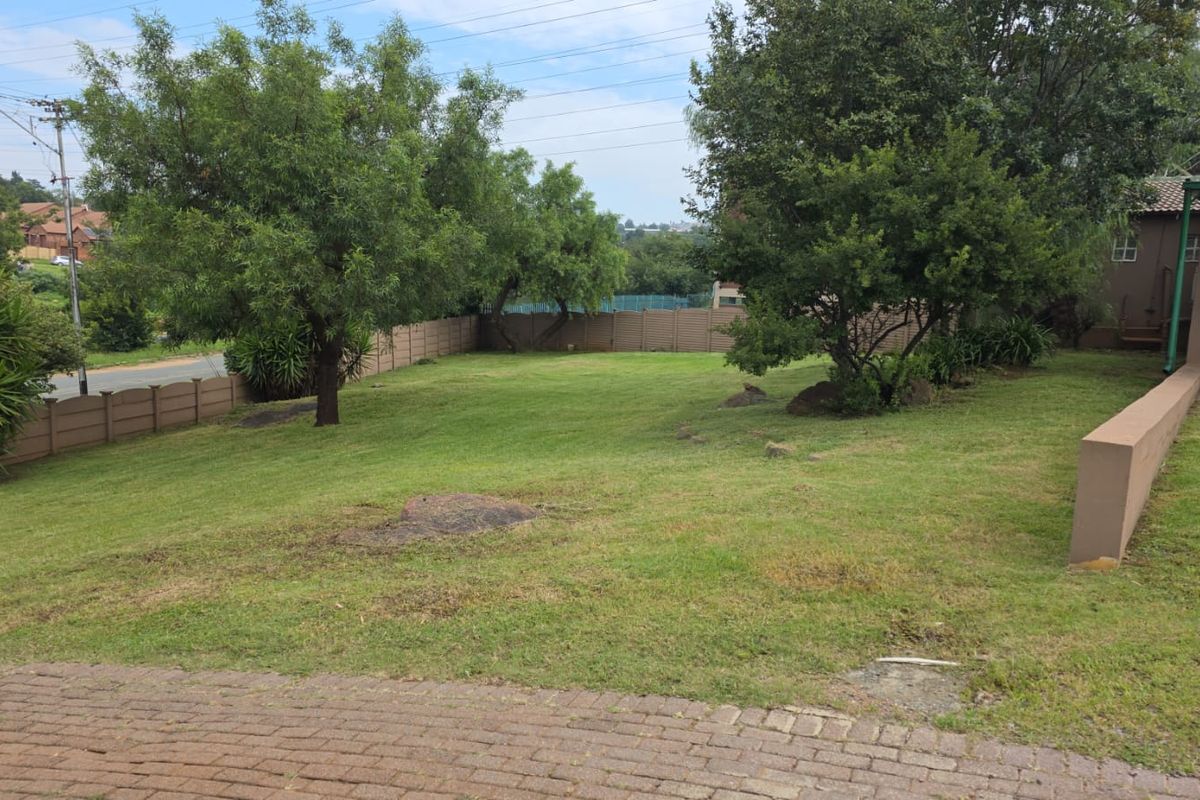 3 Bed | 1.5 Bath Commercial To Rent In Mondeor - Photo 5