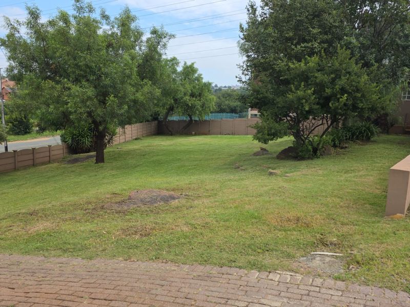 3 Bed | 1.5 Bath Commercial To Rent In Mondeor - Photo 5