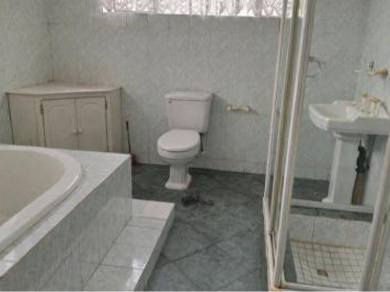 TWO BEDROOM HOUSE FOR SALE IN TURFFONTEIN - Photo 8