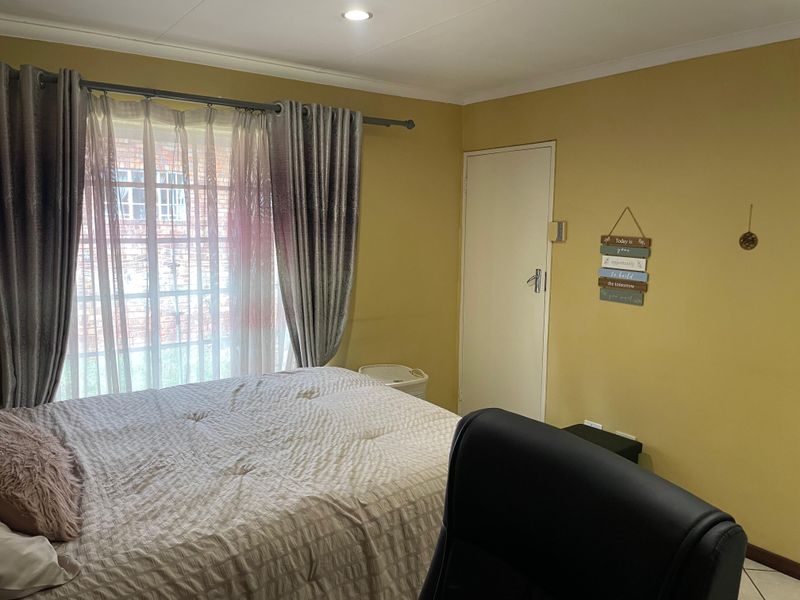 Stunning 3-bedroom townhouse for sale – your dream home awaits! - Photo 9