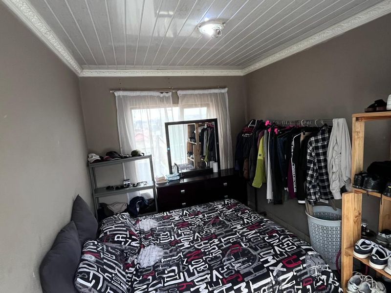Spacious 5 Bedroom Home In Ormonde - Photo 8