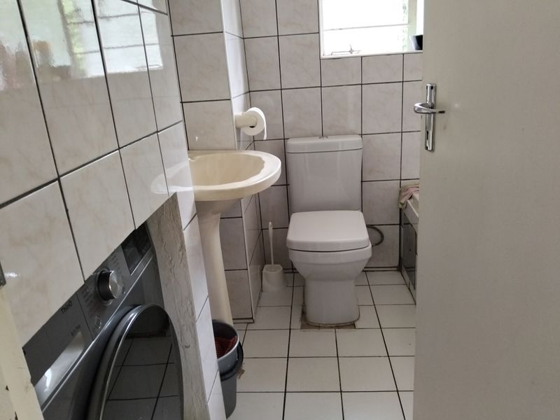 A very beautiful living environment - Photo 9